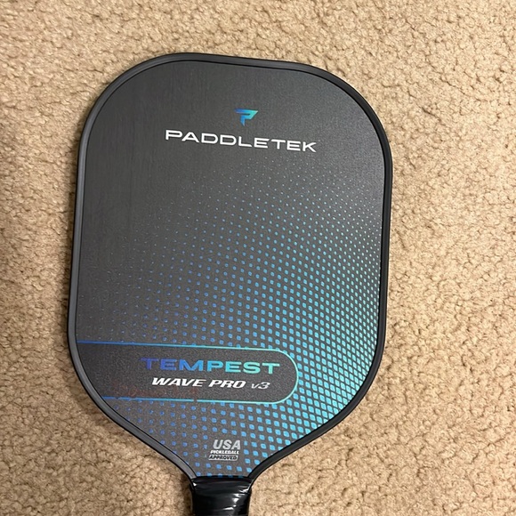 NEW Paddletek Tempest Wave Pro V3 Pickleball Paddle - Picture 5 of 11